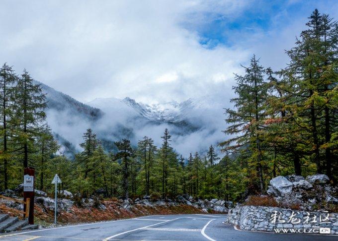 员工离职后在微信群吐槽公司用工问题,不料遭公司起诉索赔20万